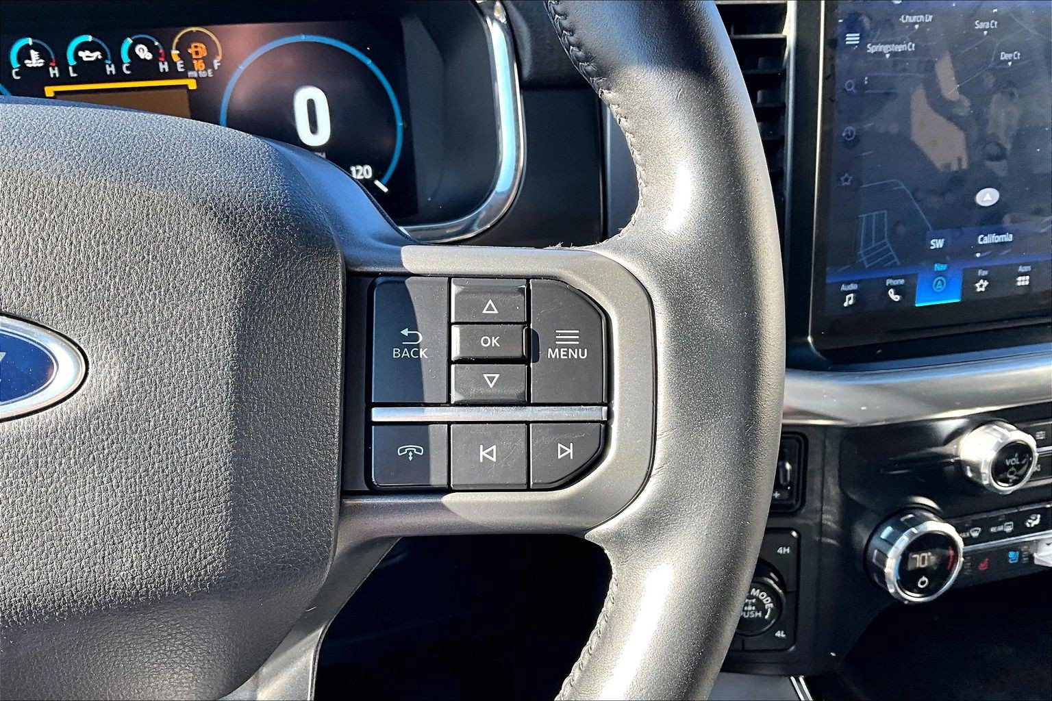 Used 2021 Ford F150 Lariat w/ FX4 Off-Road Package AWD/4WD image 13