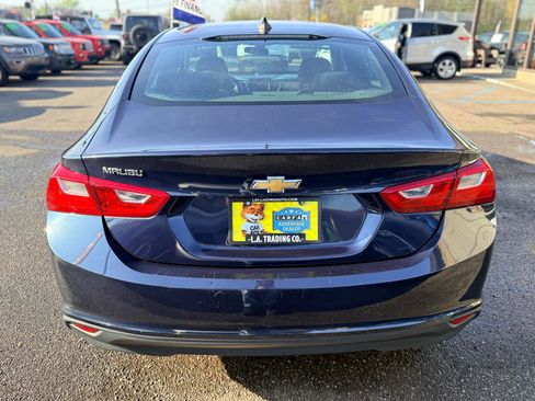 Used 2017 Chevrolet Malibu LS w/ LPO, Convenience Package 2 FWD image 6