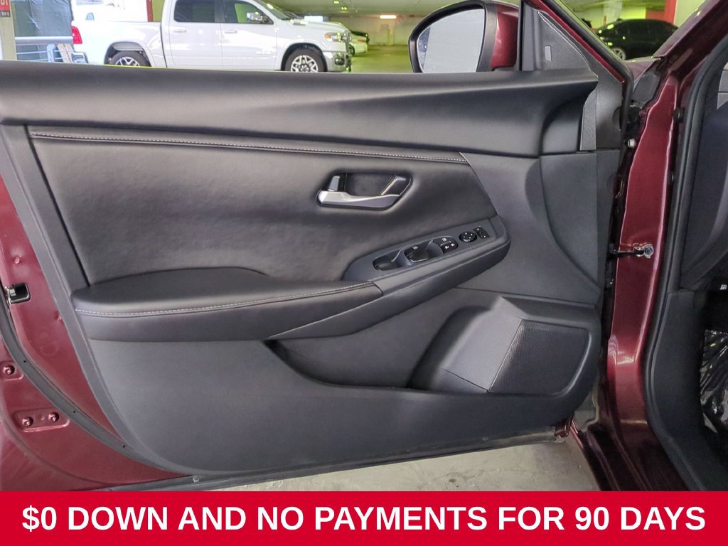 Used 2025 Nissan Sentra SV FWD image 11