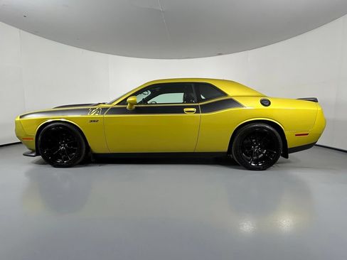 Used 2021 Dodge Challenger R/T Scat Pack w/ T/A Package RWD image 4