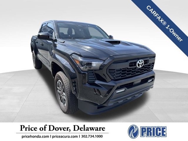 Used 2025 Toyota Tacoma TRD Sport AWD/4WD image 1