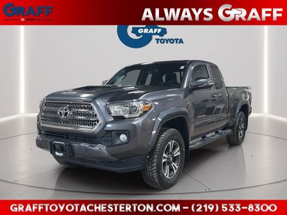 Used 2017 Toyota Tacoma TRD Sport w/ Tow Package (A/T)