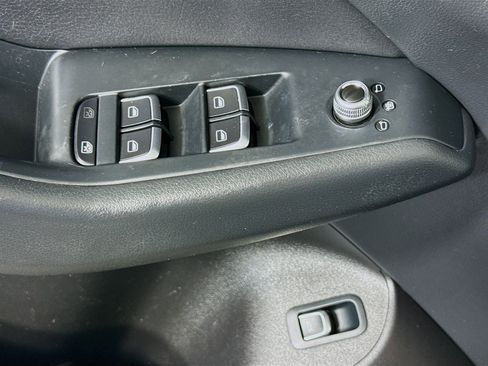 Used 2017 Audi Q5 2.0T Premium image 22