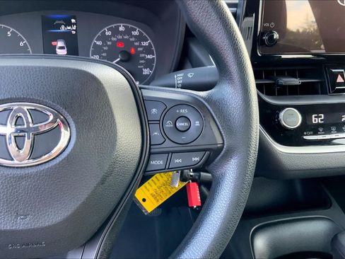 Used 2024 Toyota Corolla LE FWD image 22
