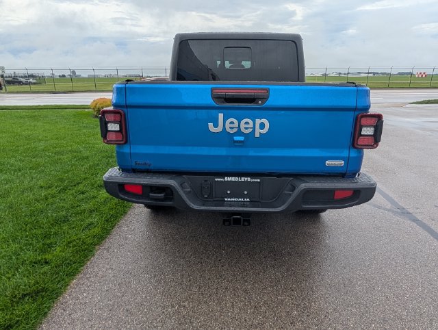 Used 2021 Jeep Gladiator Overland w/ Popular Equipment Package AWD/4WD image 8