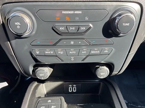Used 2020 Ford Ranger XLT image 31