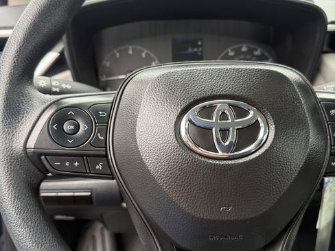 Used 2024 Toyota Corolla LE image 22