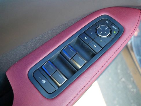 New 2025 Lexus RX 500h F Sport image 13