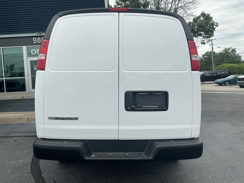 New 2026 Chevrolet Express 2500 RWD image 6