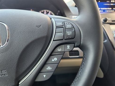 Used 2018 Acura RDX w/ Technology Package image 30