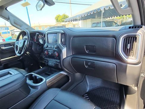 Used 2021 Chevrolet Silverado 1500 LT Trail Boss w/ Convenience Package II AWD/4WD image 20