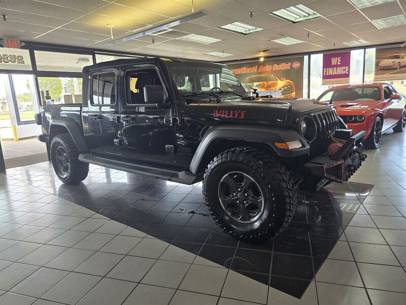 Used 2020 Jeep Gladiator Sport w/ Quick Order Package 24S AWD/4WD image 3