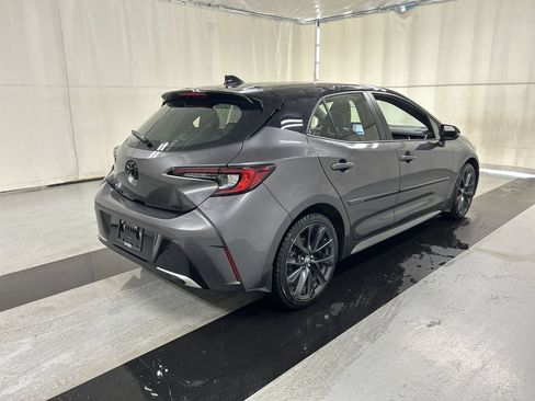 Used 2024 Toyota Corolla XSE FWD image 2
