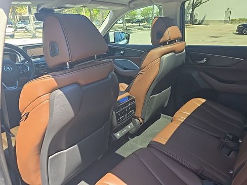 Certified 2023 Acura MDX SH-AWD w/ Advance Package image 28