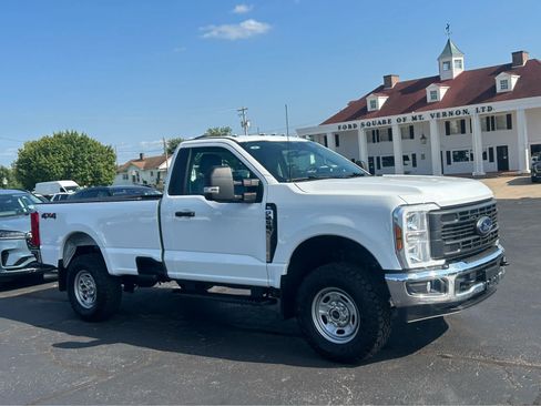Used 2026 Ford F250 XL w/ XL Off-Road Package AWD/4WD image 3