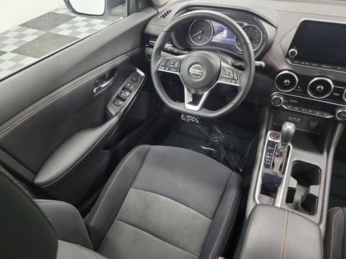 Used 2023 Nissan Sentra SR w/ Midnight Edition Package FWD image 16
