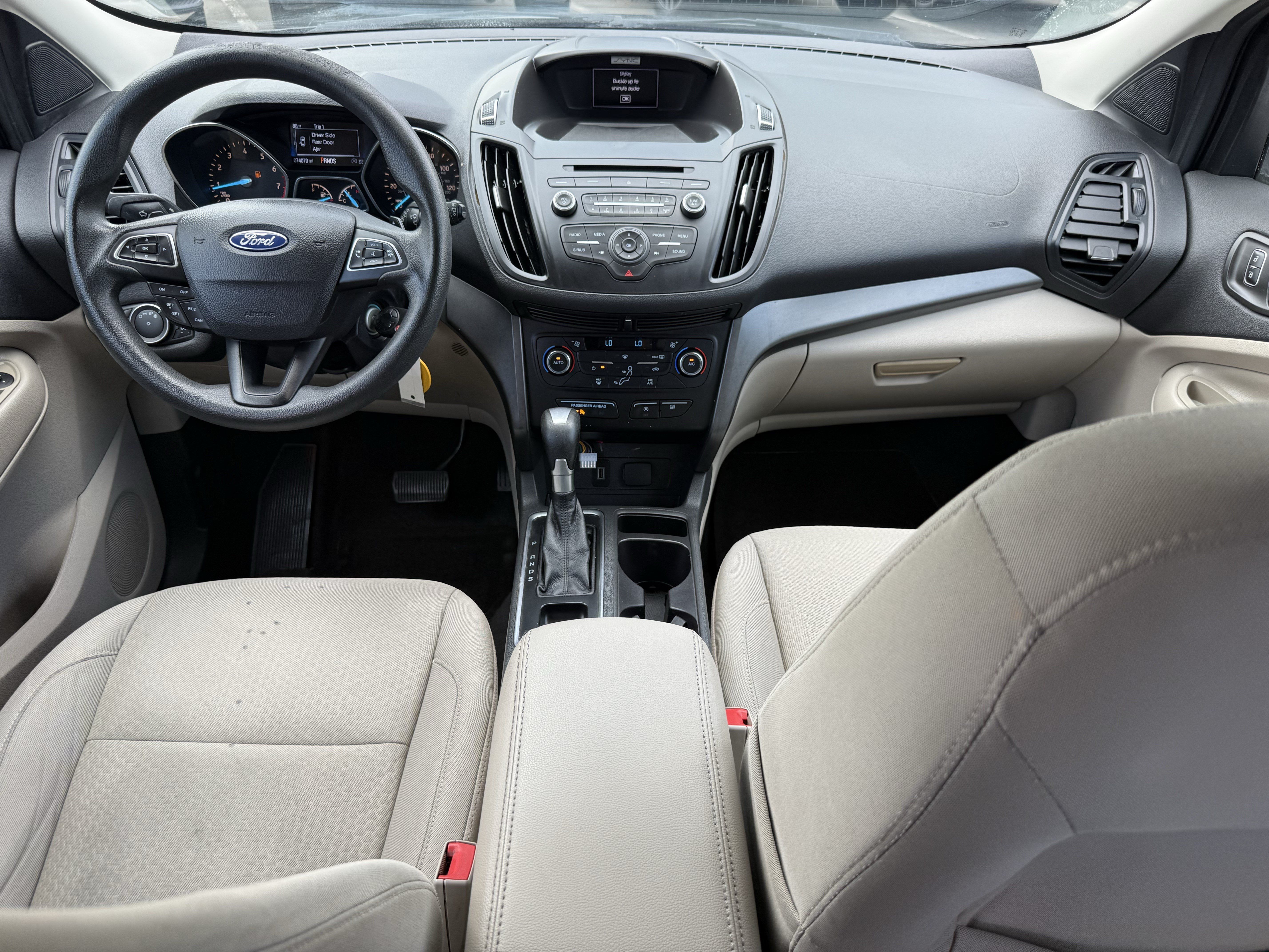 Used 2017 Ford Escape SE FWD image 13