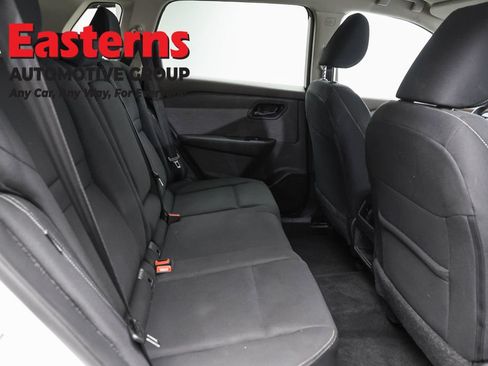 Used 2023 Nissan Rogue S AWD/4WD image 24