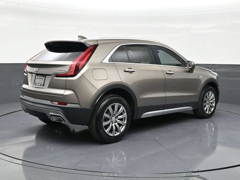 Used 2020 Cadillac XT4 Premium Luxury FWD image 7