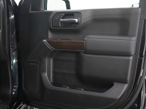 Used 2019 GMC Sierra 1500 Elevation image 12