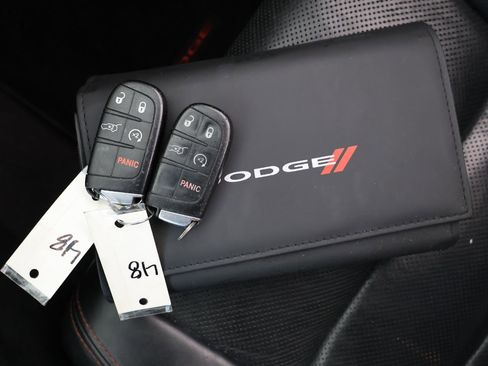 Used 2017 Dodge Durango R/T w/ Blacktop Package RWD image 27