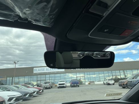 New 2026 Hyundai Tucson Limited image 25