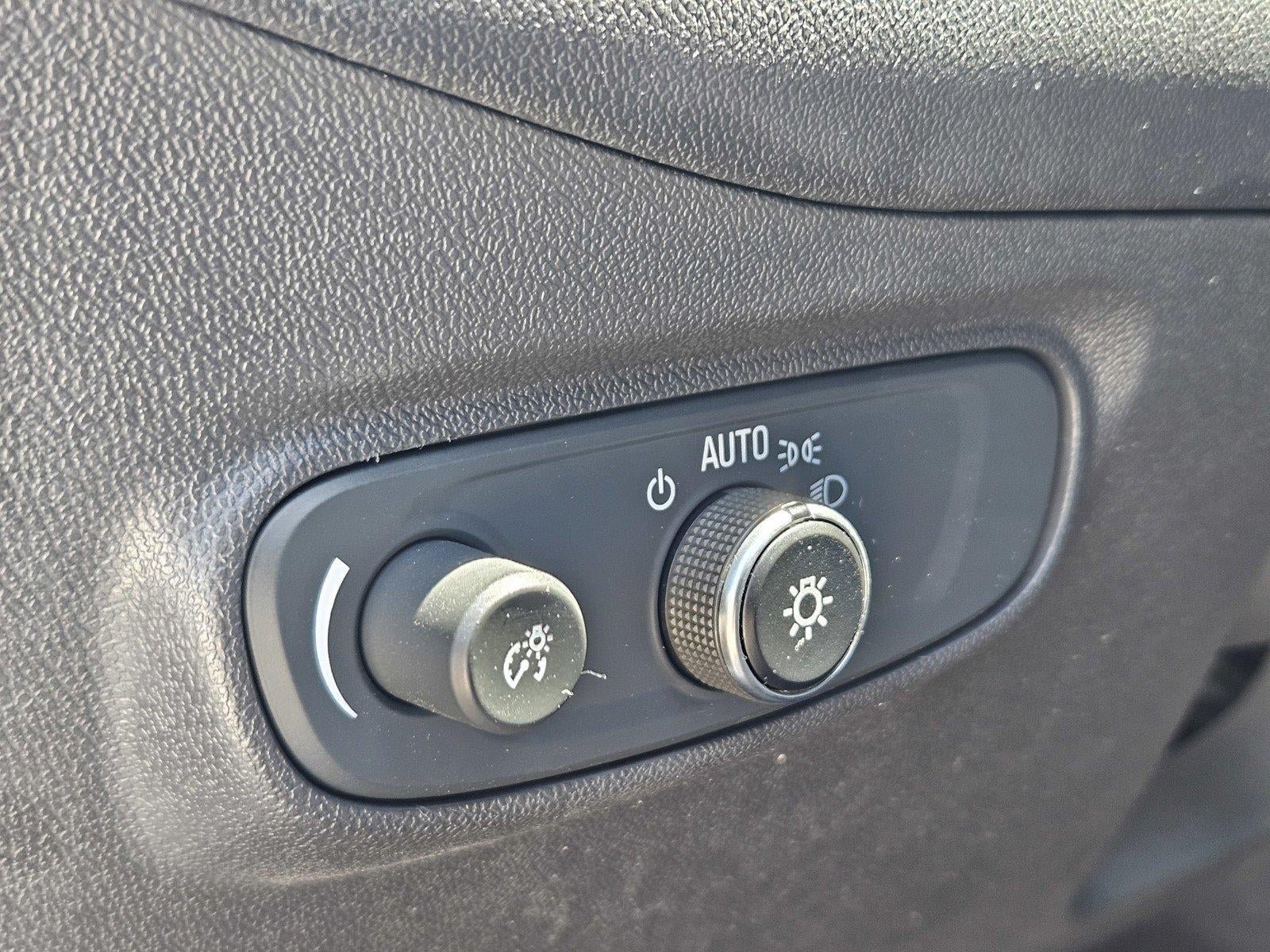 Used 2024 Chevrolet Equinox LS w/ LS Convenience Package FWD image 16