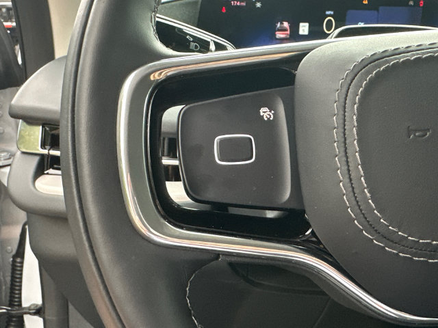 New 2026 Lincoln Navigator Reserve AWD/4WD image 24