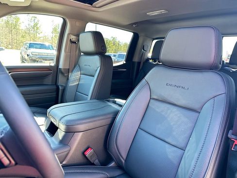 New 2026 GMC Sierra 1500 Denali w/ Denali Reserve Package image 8