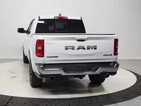 Used 2025 RAM 1500 Laramie AWD/4WD image 6