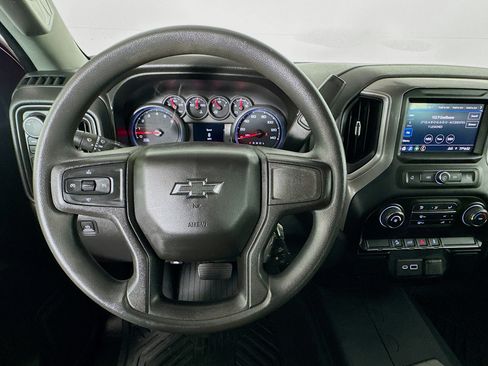 Used 2021 Chevrolet Silverado 1500 Custom Trail Boss w/ LPO, Dark Essentials Package AWD/4WD image 11