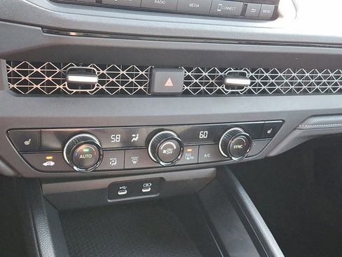 Certified 2023 Honda Accord EX image 16