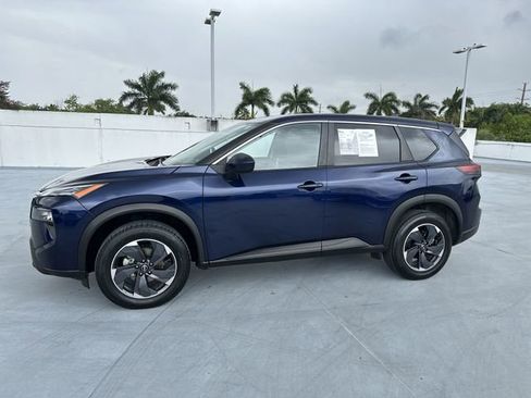Used 2024 Nissan Rogue SV FWD image 38