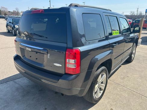 Used 2016 Jeep Patriot Latitude image 7