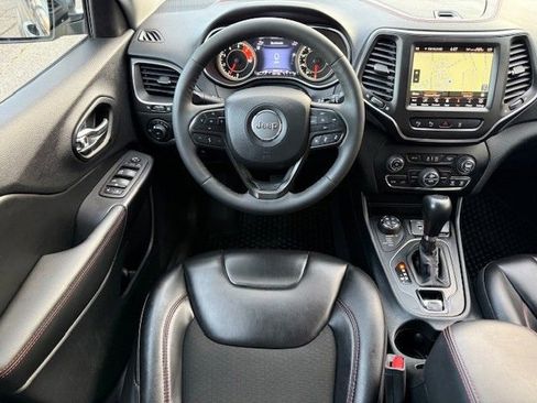 Used 2023 Jeep Cherokee Trailhawk image 27