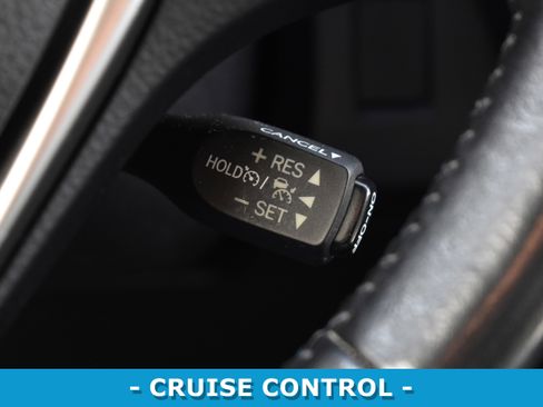 Used 2016 Toyota RAV4 Limited image 14