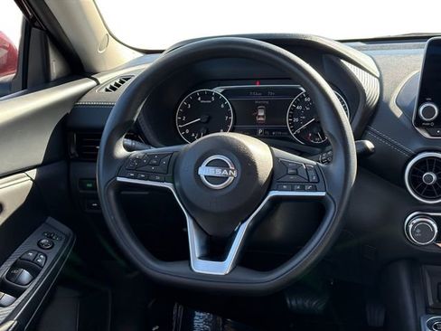 Used 2025 Nissan Sentra SV FWD image 15