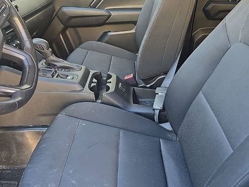 Used 2023 Chevrolet Colorado W/T image 4