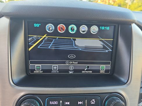 Used 2017 GMC Yukon XL Denali w/ Open Road Package AWD/4WD image 23