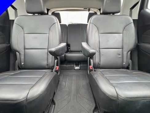 Used 2020 Chevrolet Traverse RS AWD/4WD image 28