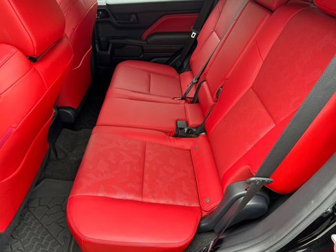 Used 2025 Toyota 4Runner TRD Pro AWD/4WD image 27