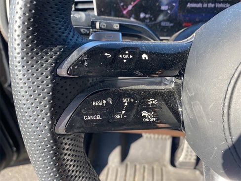 Used 2024 Mercedes-Benz GLS 450 4MATIC image 18