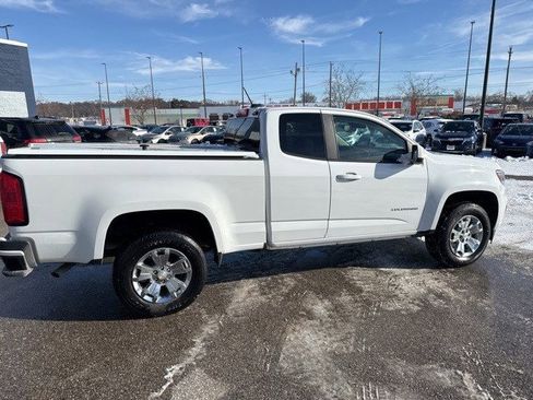 Used 2022 Chevrolet Colorado LT w/ Fleet Safety Package image 6