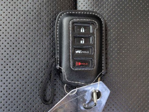 Used 2022 Lexus RX 350 image 36