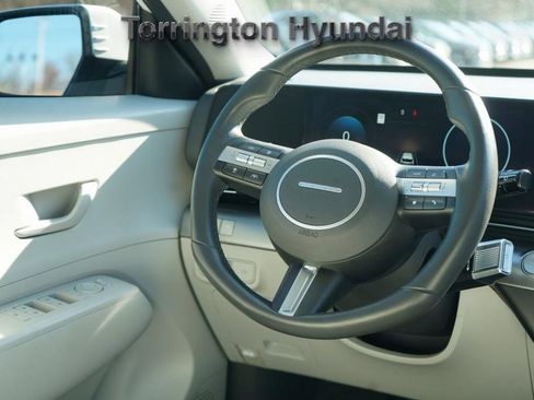 Certified 2025 Hyundai Kona SEL image 10