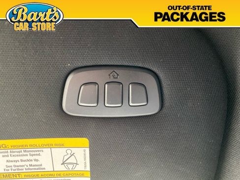 Used 2018 Ford F150 Lariat w/ Equipment Group 502A Luxury AWD/4WD image 35