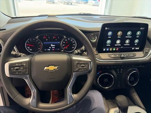 New 2026 Chevrolet Blazer LT w/ Convenience Package FWD image 16