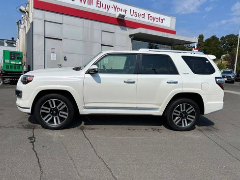 Used 2023 Toyota 4Runner Limited AWD/4WD image 7
