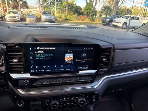 Used 2025 Chevrolet Silverado 2500 LTZ w/ LTZ Premium Package image 50