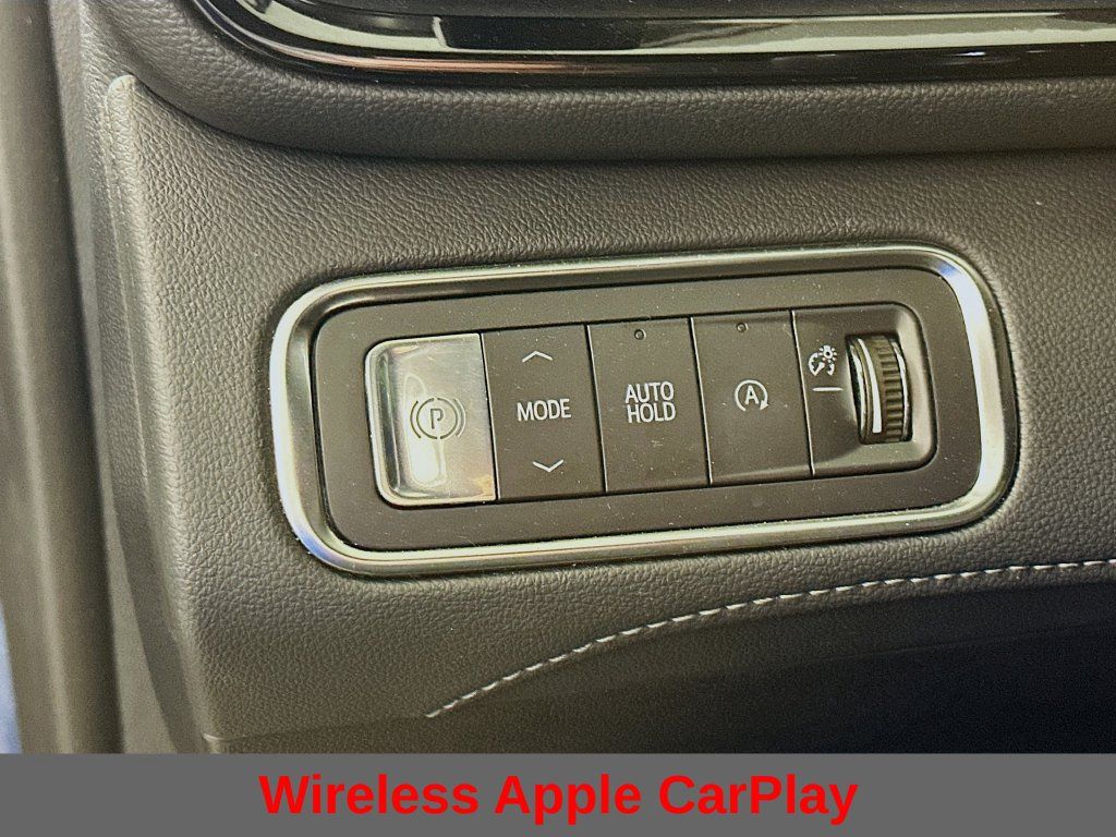 Used 2025 Buick Enclave Preferred FWD image 15